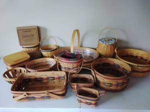 lot 307 image: Large Lot of Longaberger Baskets