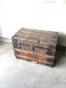 lot 209 image: Steamer Trunk Chest