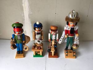 lot 216 image: Four Steinbach Nutcrackers