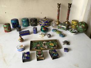 lot 232 image: Lot of Cloisonn Collectibles