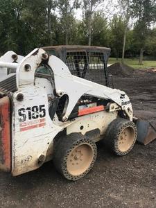 lot 5 image: 2003 Bobcat S185 Skid Loader Skid Steer