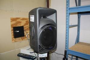 lot 105 image: Mackie Active Sound Reinforcement Monitor System SRM450