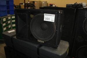 lot 101 image: Yamaha Stereo Speaker SM151V