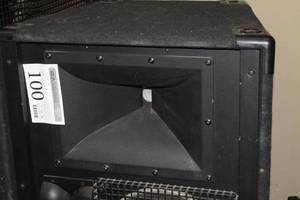 lot 102A image: JBL 2 Way with Dual 12in. Woofers and Horn Professional Series SR Series II Stereo Speaker SR4732A