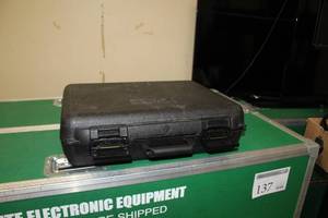 lot 178 image: Shure Wireless Receiver ULXP4 with Carry Case, Cables