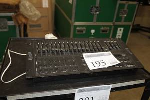 lot 195 image: Elation Professional Stage Desk-16 16-Channel Dimmer Console Stage Controller