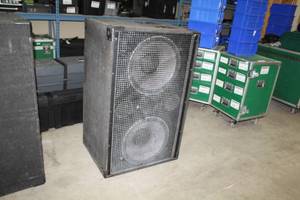 lot 89 image: JBL Dual 18in. Subwoofer Professional Series SR Series II Stereo Speaker SR4719A