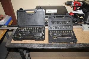 lot 261 image: Lot of (2) Husky Socket Sets