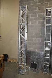 lot 448 image: Box Truss with Base