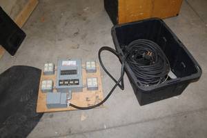 lot 446 image: Square D Power Distro, 8-20amp Circuits with 50ft. Cable