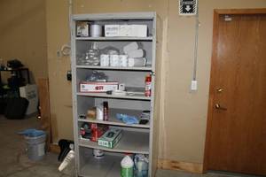 lot 456 image: Metal Storage Cabinet 6-Shelf