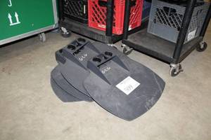 lot 509 image: Lot of (4) Dual Post Monitor Stand Shelves