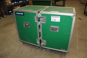 lot 152 image: Rolling Road Case