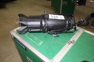 lot 144 image: Etc Source Four Stage Light 750 26-degree