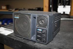 lot 468 image: Anchor 2-Way Powered Monitor AN-1000X