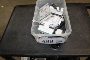 lot 488 image: Mini Display Port to HDMI Adapters