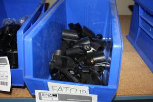 lot 490 image: Microphone Fat Clips