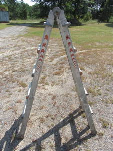 lot 102 image: Folding Ladder