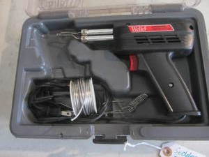 lot 25 image: Weller Solder Gun