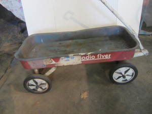 lot 165 image: Vintage Radio Flyer Wagon