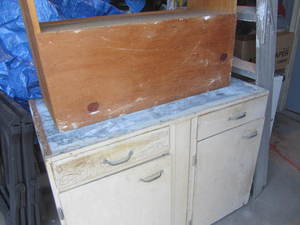 lot 178 image: Cabinet & Shelf