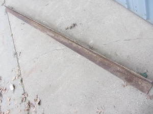 lot 186 image: Heavy Angle Iron