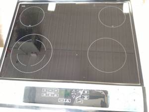 lot 396 image: Ikea Model IES790GS0 Electric Range