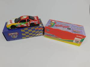lot 69 image: Collectible Action Racing Platinum Series #5 Terry Labonte Stock Car