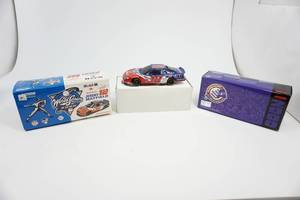 lot 53 image: Collectible Action Racing #12 Jeremy Mayfield World Series Stock Car
