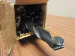 lot 387 image: MASONRY SLOW-SPIRAL DRILL BITS - NEW