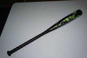 lot 180 image: Demarini Uprising 3020 Baseball Bat