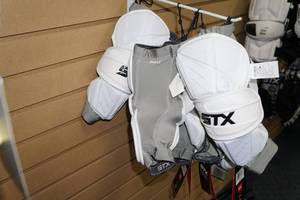 lot 101 image: 4 Sets STX Surgeon 400 Arm Pads