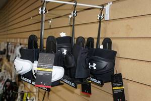 lot 105 image: 3 Sets Under Armour Revenant Elbow Caps