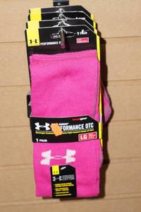 lot 416 image: Under Armour Pink Socks