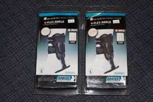 lot 424 image: Shock Doctor Ankle Braces