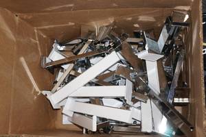 lot 548 image: Slat Wall Display Pegs