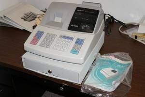 lot 559 image: Sharp XE-A203 Cash Register