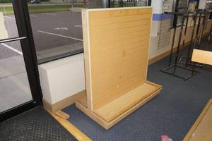 lot 573 image: Dual Sided Slat Wall Display Unit