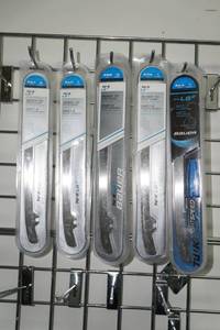 lot 343 image: Bauer Ice Skate Blades