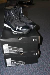 lot 507 image: Under Armour Cleats