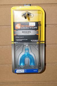 lot 325 image: Shock Doctor Braces Strapped Mouthguards