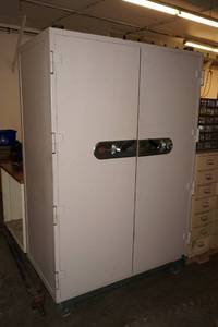 lot 10 image: Huge Mosler T-20 Double Door Safe