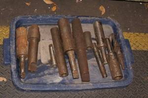lot 19 image: Large Morse Tapered Drill Bits