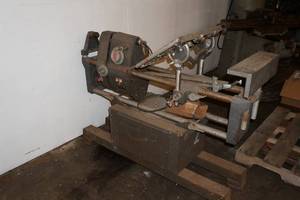 lot 24 image: BROKEN Shop Smith Mark 7 Lathe