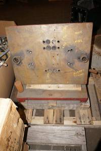 lot 36 image: Large Press Die Set