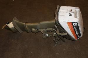 lot 46 image: Johnson 6HP Outboard Motor