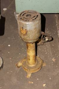lot 66 image: Pump with Motor