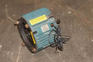 lot 86 image: Dodge DC Motor