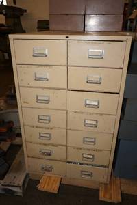 lot 140 image: Metal Drawers with Contents