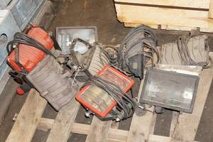 lot 144 image: Work Lights